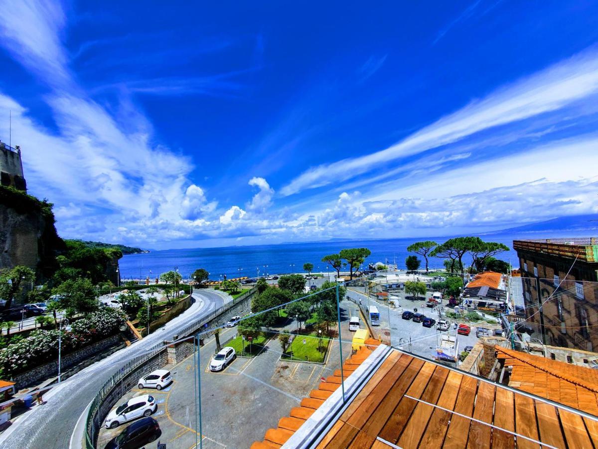 Hotel Il Faro Sorrento Exterior foto